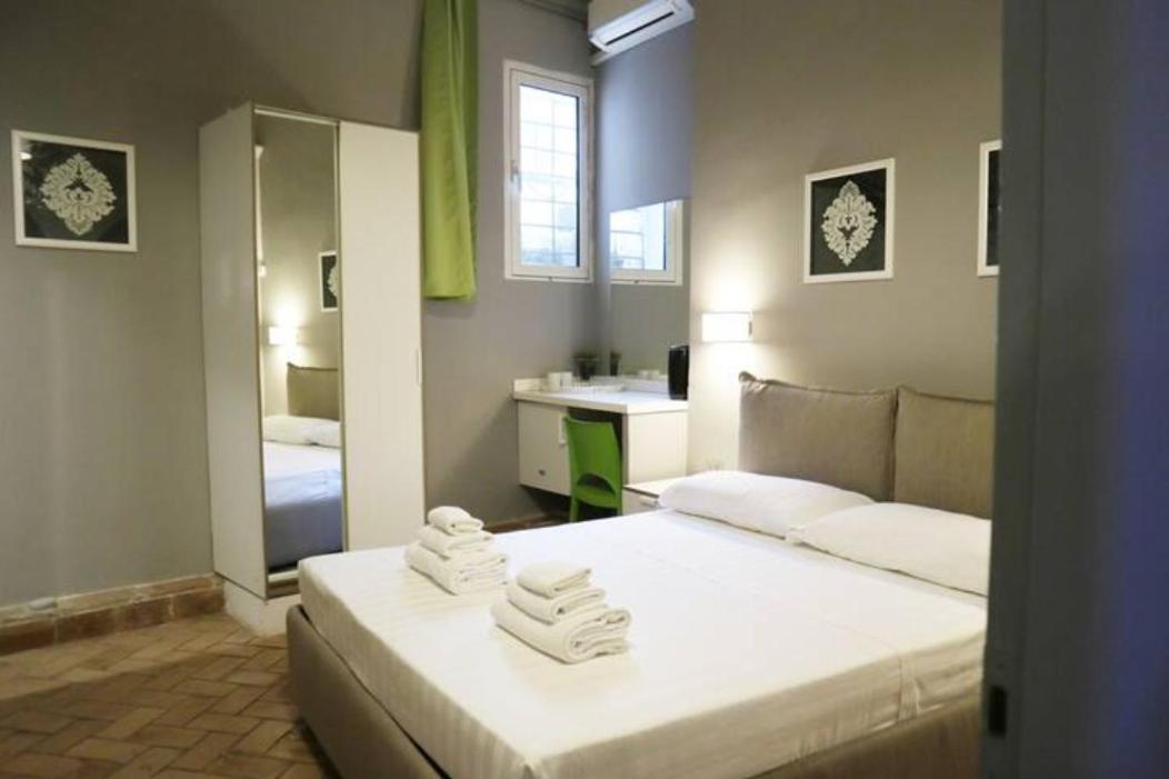 Pantheon Palazzo Lanzi Hotel Rome Exterior photo